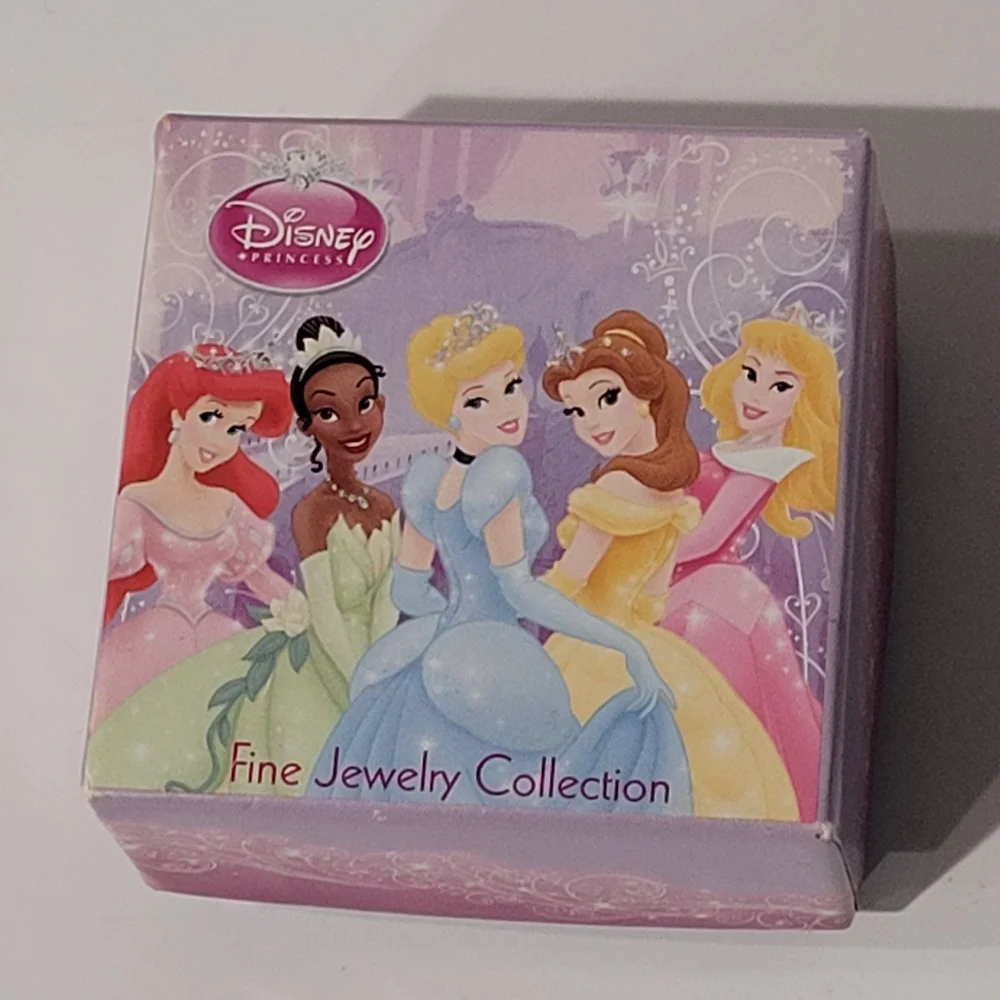 Disney princess ring